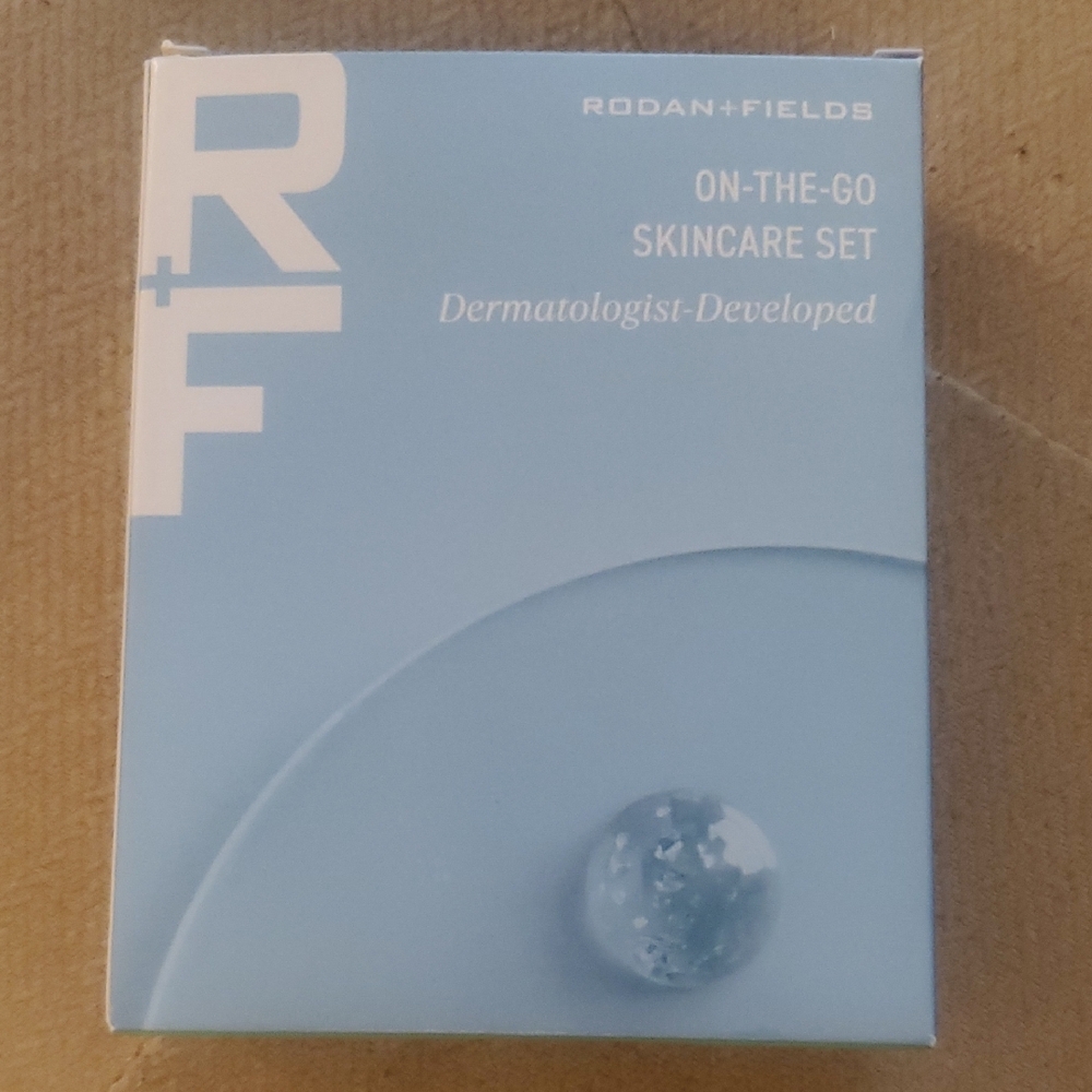 Rodan + Fields On-The-Go Skincare Set - REVERSE